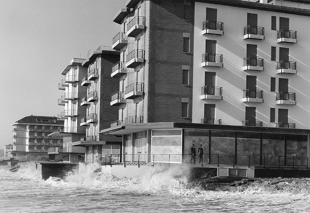 JJ1_Jesolo alluvione 1966_vintage_foto storica