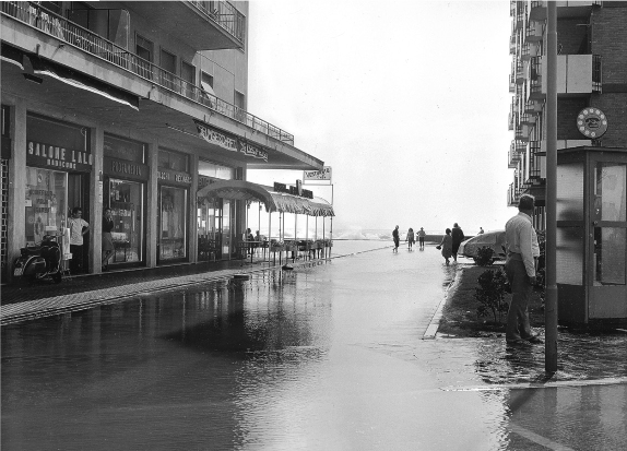 JJ1_Jesolo alluvione 1966_vintage_foto storica3